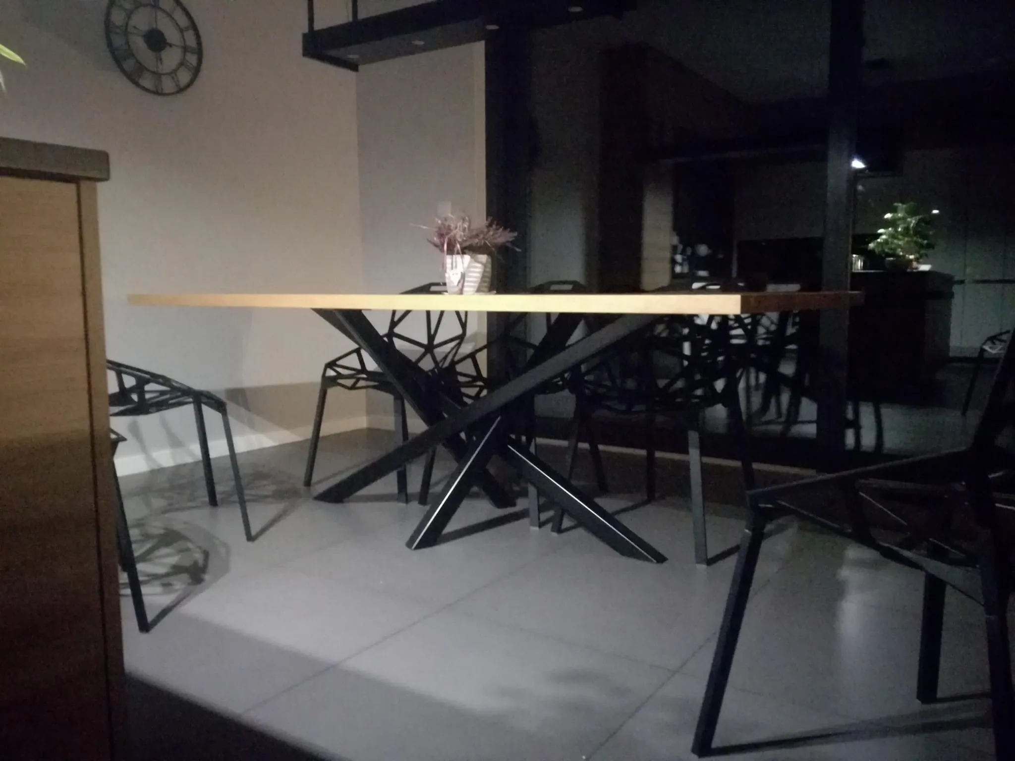 Realizacja mebli na zamówienie — zdjęcie 24 z 26